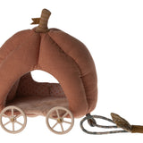 Pumpkin Carriage, Mouse